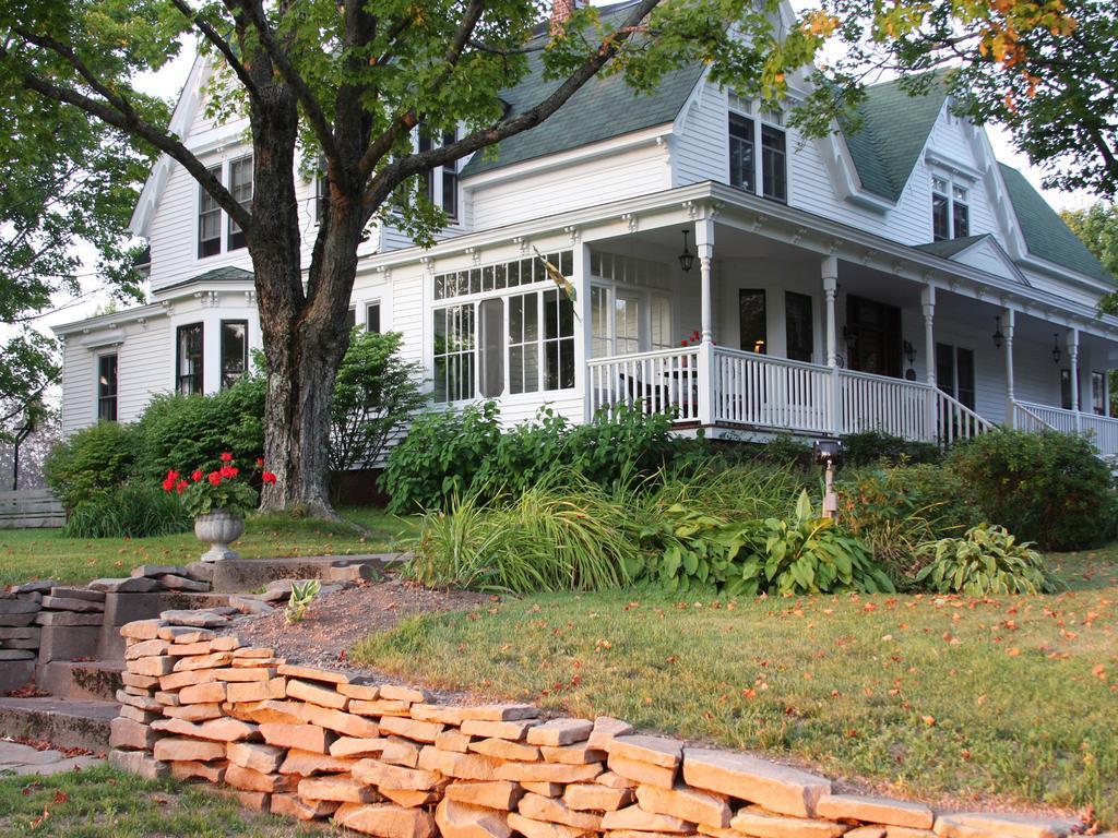 Gillespie House Inn Parrsboro Exterior foto